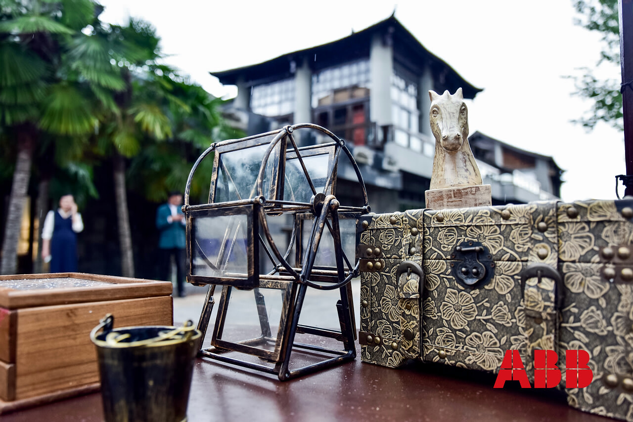 麗江束河古鎮(zhèn)定向尋寶團建拓展