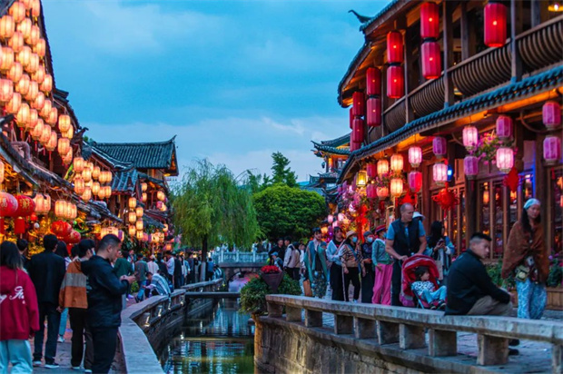 云南旅游,云南旅行社,云南團(tuán)建公司,麗江旅游,麗江旅行社,麗江團(tuán)建公司,麗江會(huì)議會(huì)展：春風(fēng)十里，不如麗江一隅
